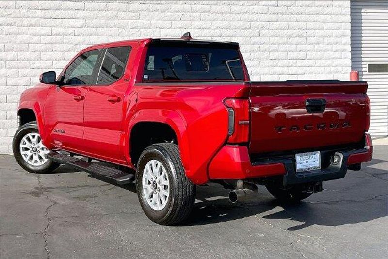 Used 2025 Toyota Tacoma SR5Image 10