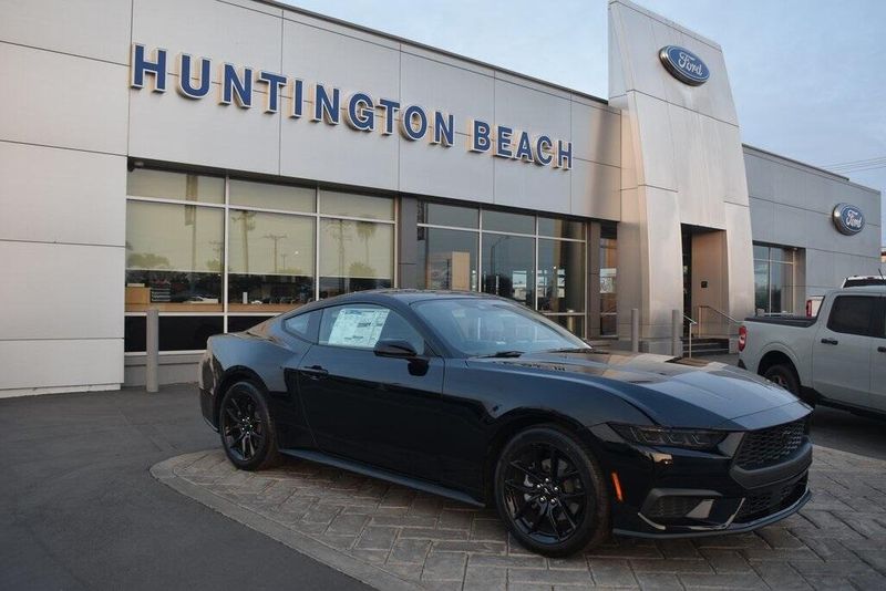 New 2025 Ford Mustang EcoBoostImage 1