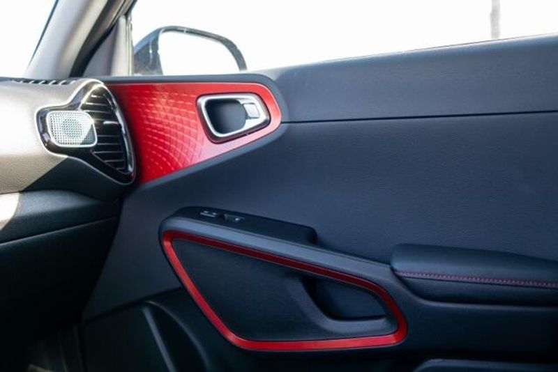 2025 Kia Soul GT-LineImage 15