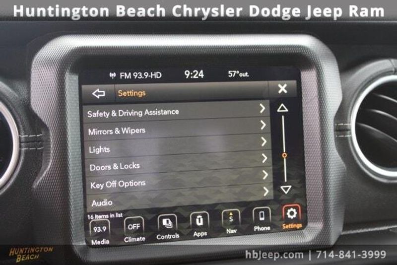 2021 Jeep Gladiator OverlandImage 29