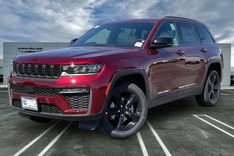 New 2026 Jeep Grand Cherokee Limited 4x2Image 1