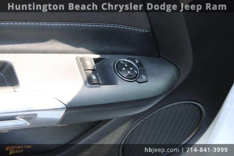2022 Ford Mustang EcoboostImage 12