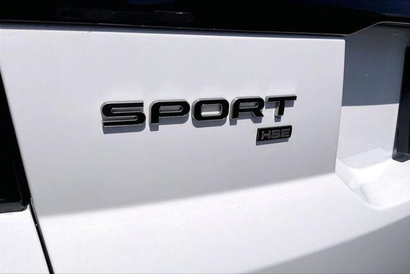 Used 2022 Land Rover Range Rover Sport HSE Silver EditionImage 7
