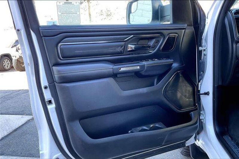 Used 2024 RAM 1500 LimitedImage 22