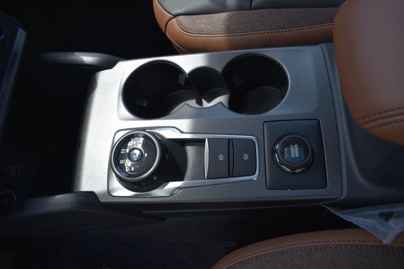 2025 Ford Bronco Sport Outer BanksImage 16