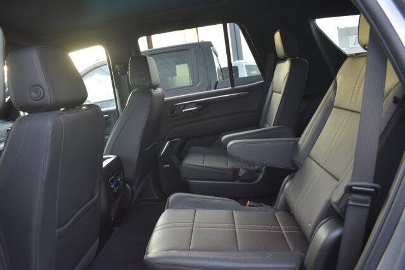 New 2026 Chevrolet Tahoe High CountryImage 25