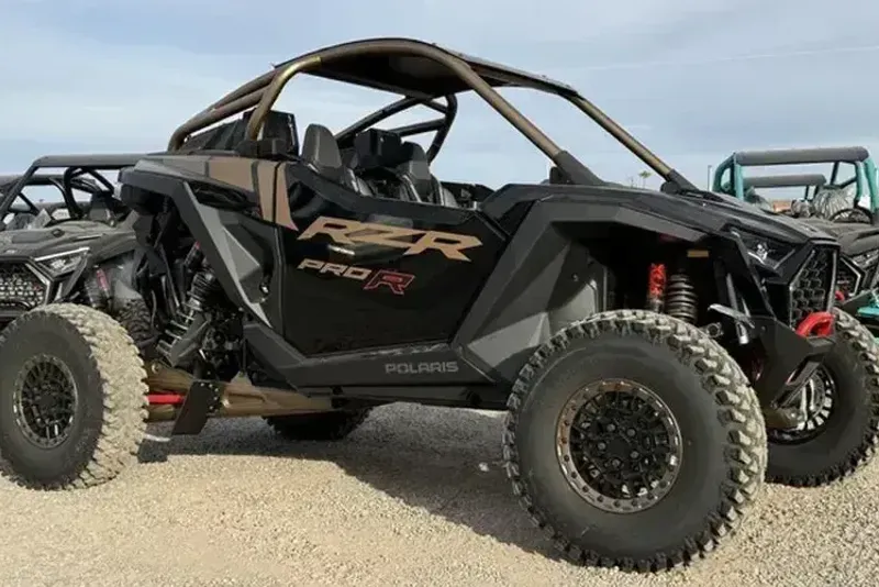 New 2025 POLARIS RZR PRO R ULTIMATE BLACK CRYSTAL AND SHADOW BRONZE 