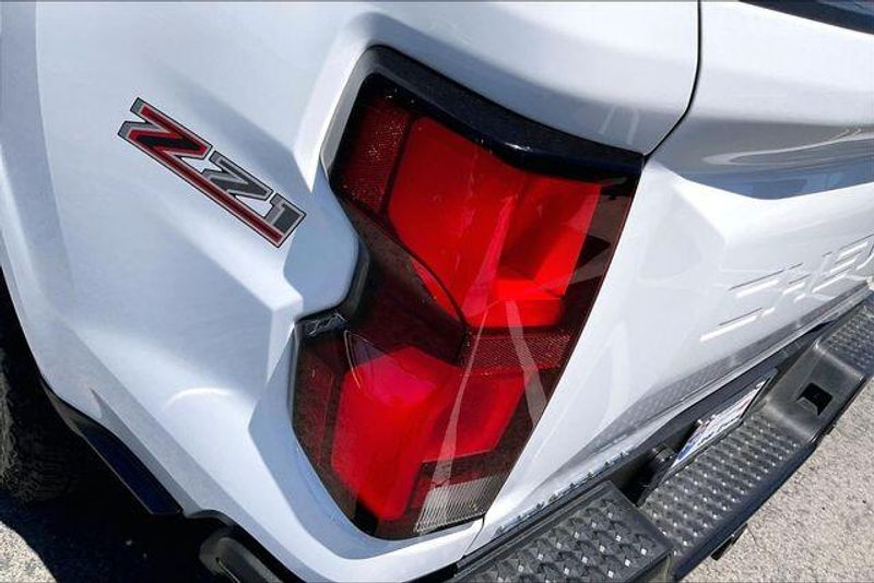 Used 2024 Chevrolet Colorado Z71Image 28