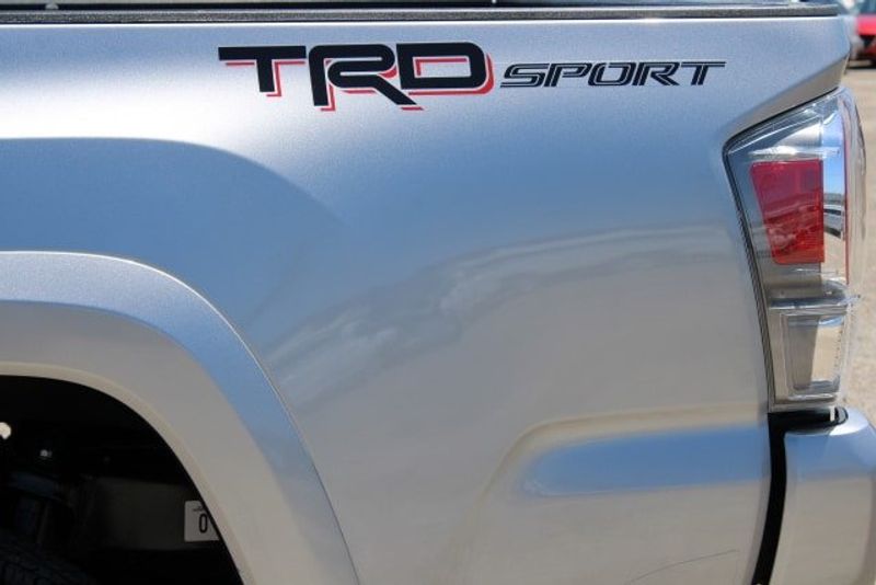 2021 Toyota Tacoma TRD SportImage 13