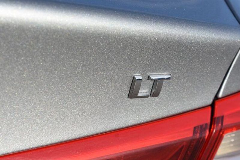 Used 2023 Chevrolet Malibu LTImage 17