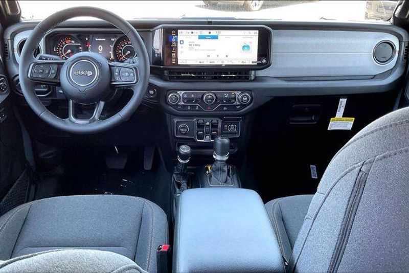 New 2026 Jeep Wrangler 4-door Sport SImage 4