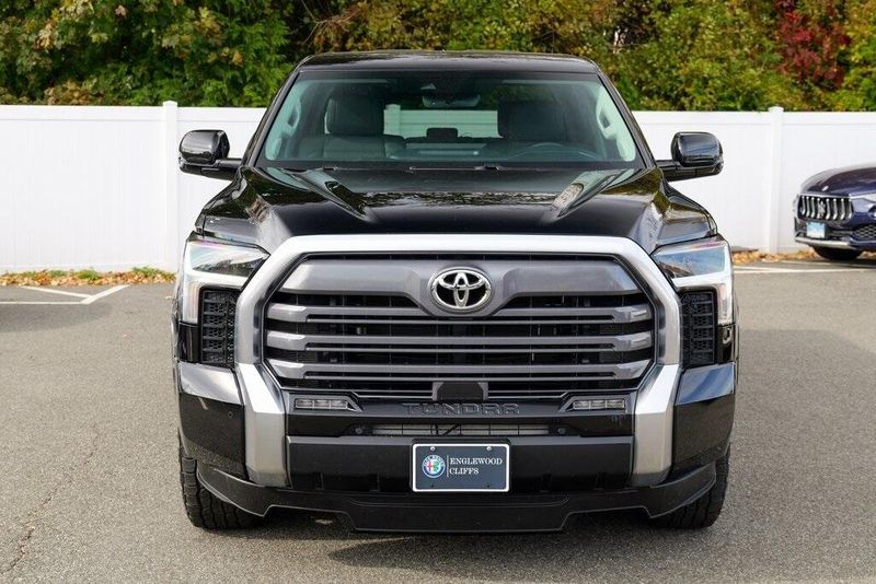 2023 Toyota Tundra Limited photo 2