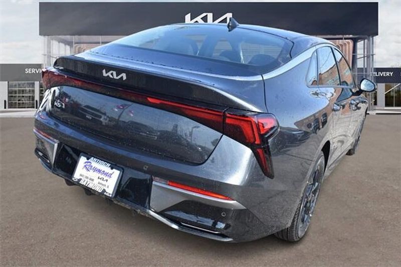 2025 Kia K5 LXSImage 3