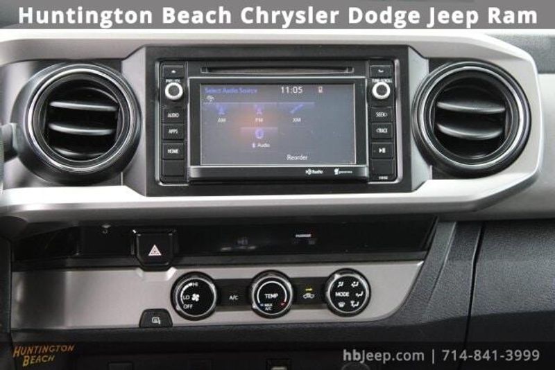 2016 Toyota Tacoma SR5Image 20