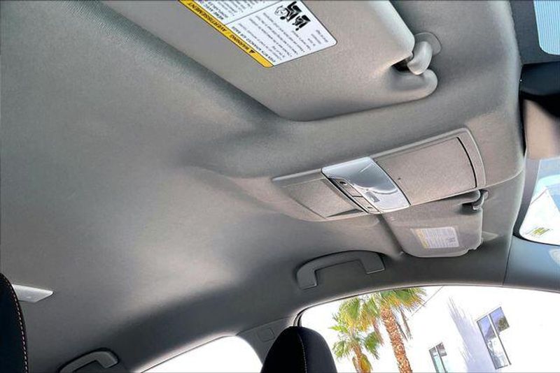 Used 2025 Nissan Sentra SRImage 29