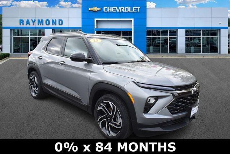 New 2025 Chevrolet TrailBlazer RSImage 1