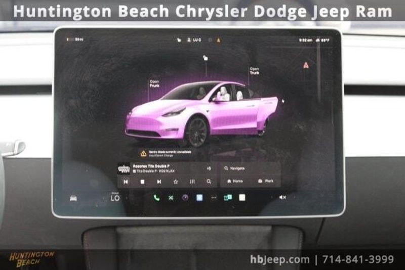 2023 Tesla Model Y Long RangeImage 13