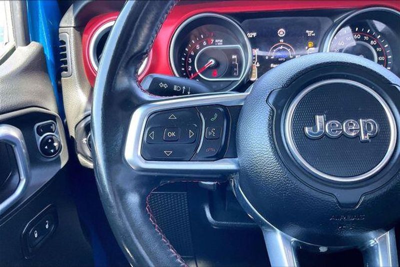 Used 2021 Jeep Gladiator RubiconImage 18