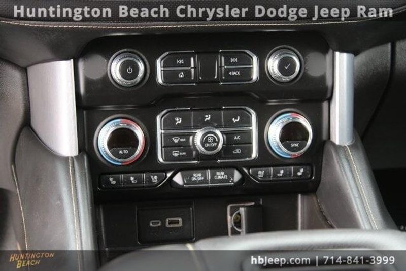 2021 GMC Yukon SLTImage 19