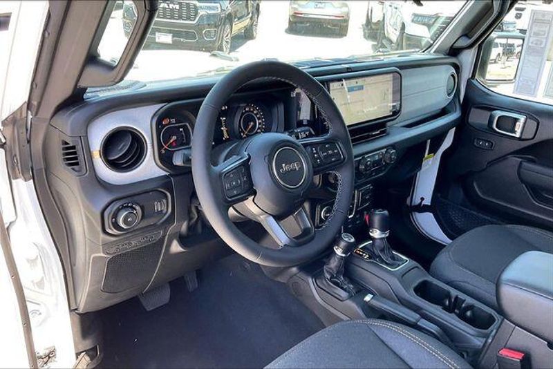 New 2026 Jeep Wrangler 4-door WillysImage 6