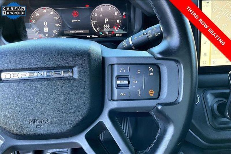 Used 2024 Land Rover Defender X-Dynamic SEImage 19