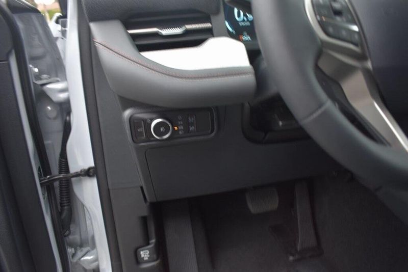 New 2025 Ford Explorer ActiveImage 16