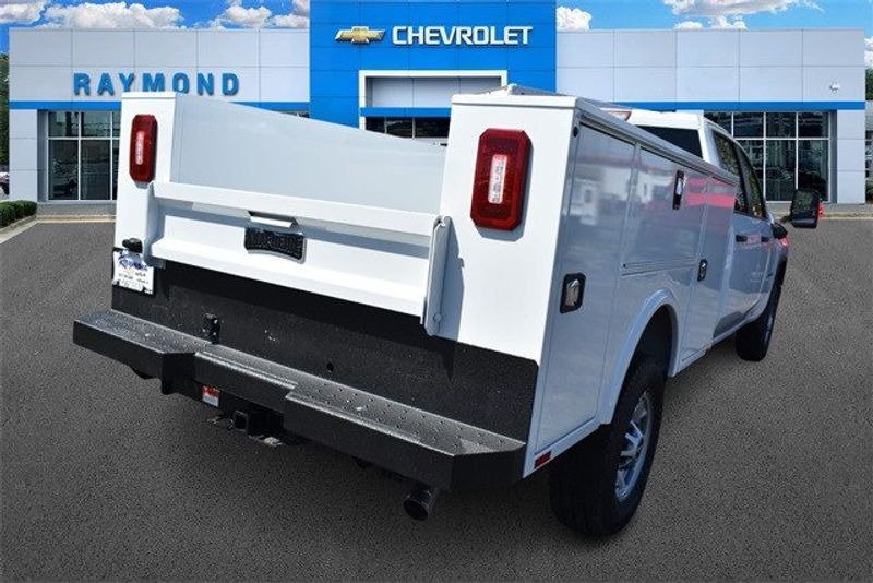 2024 Chevrolet Silverado 2500HD Work TruckImage 3