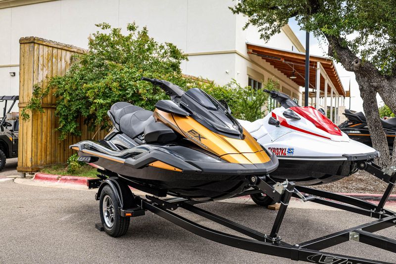 2025 YAMAHA FX CRUISER HO WAUDIOCOPPERBLACK 