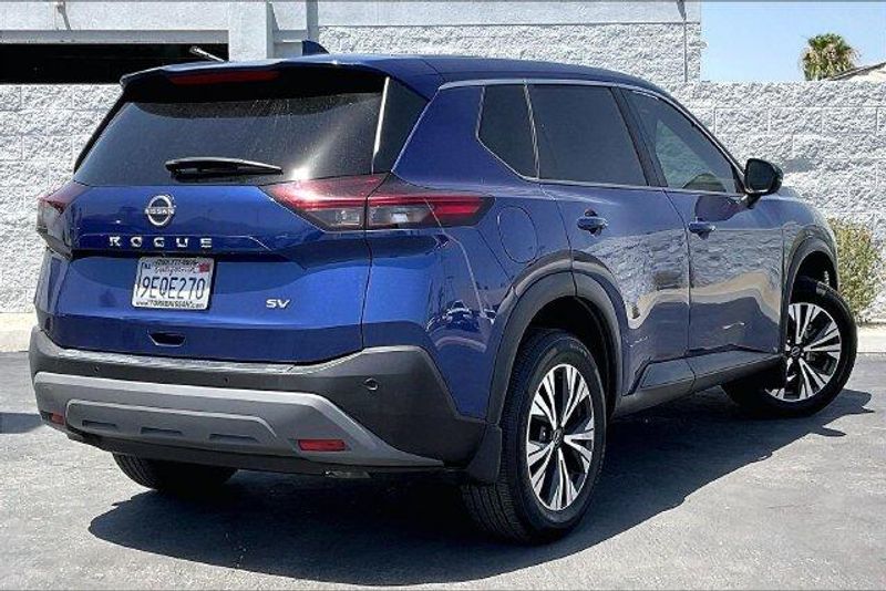 Used 2023 Nissan Rogue SVImage 13