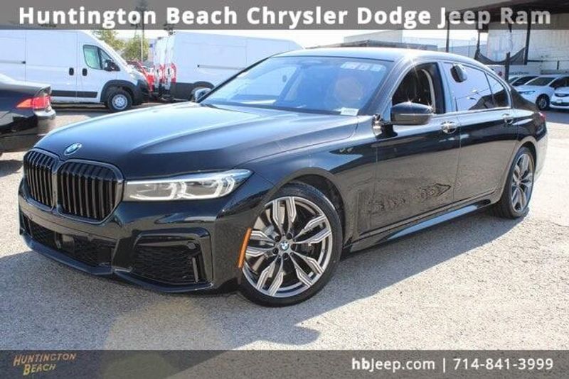 2022 BMW 7 Series M760iImage 12