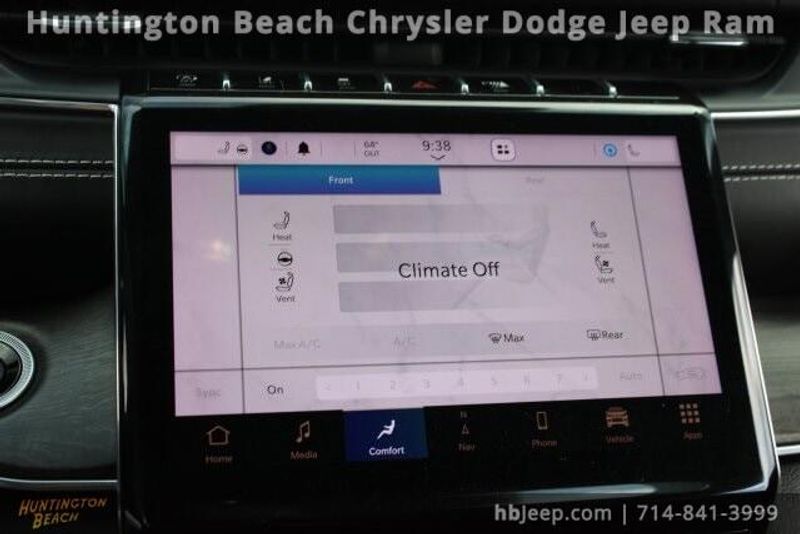 2021 Jeep Grand Cherokee L OverlandImage 28