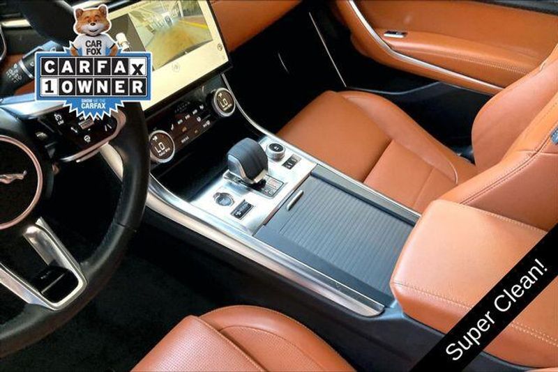 Used 2024 Jaguar XF R-Dynamic SEImage 17
