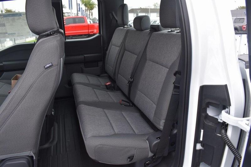 2025 Ford F-150 XLImage 7