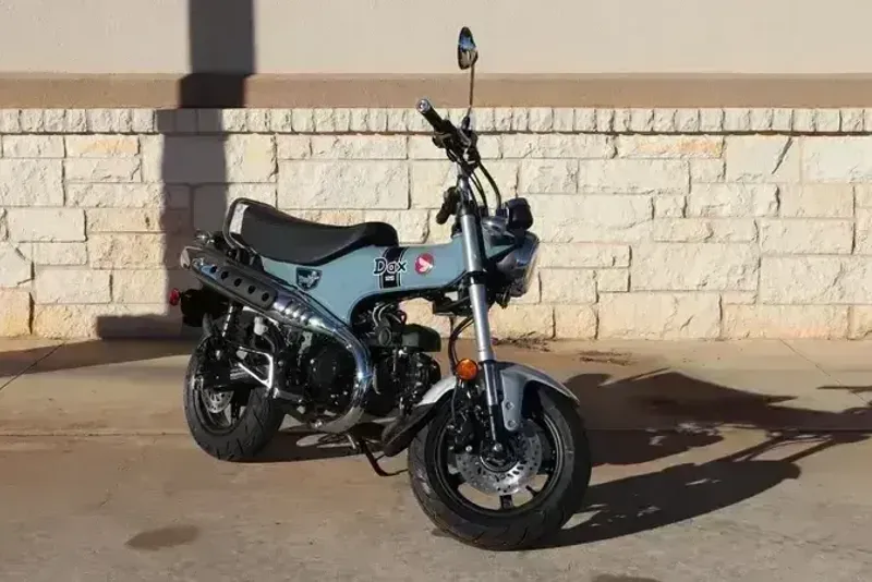 2025 HONDA DAX 125 PEARL GRAY 