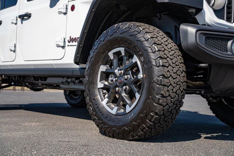 New 2026 Jeep Wrangler RubiconImage 9
