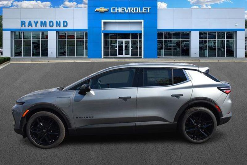 New 2026 Chevrolet Equinox EV LTImage 7