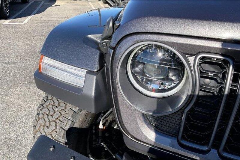 New 2027 Jeep Wrangler 4-door MoabImage 11