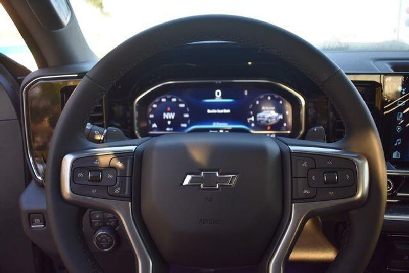 New 2025 Chevrolet Silverado 1500 RSTImage 30