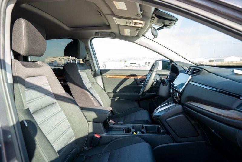 Used 2020 Honda CR-V Hybrid EXImage 21