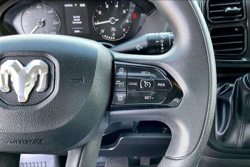 Used 2025 RAM ProMaster 2500 High RoofImage 17