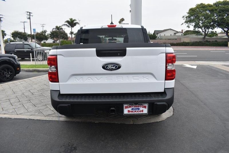 New 2025 Ford Maverick XLTImage 5