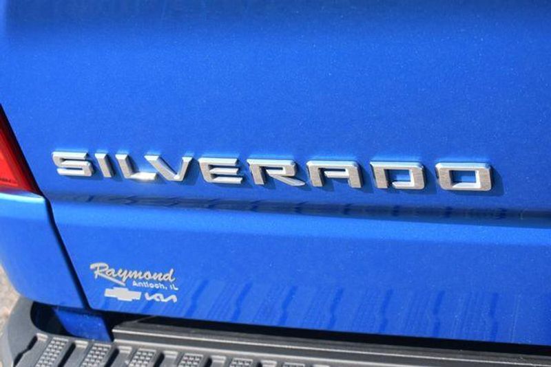 Used 2022 Chevrolet Silverado 1500 RSTImage 18