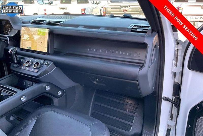 Used 2024 Land Rover Defender X-Dynamic SEImage 16