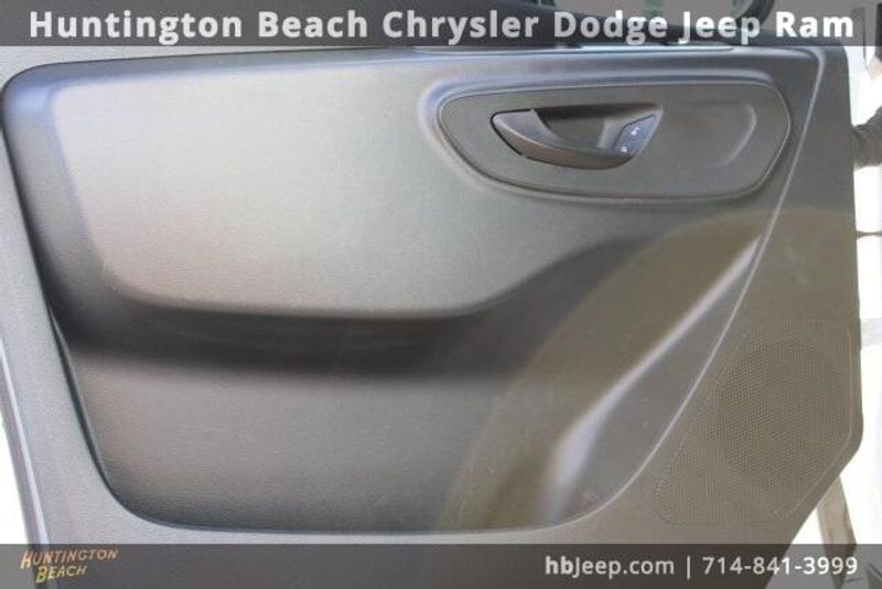 2022 Mercedes-Benz Sprinter 3500 Cargo 170 WBImage 11
