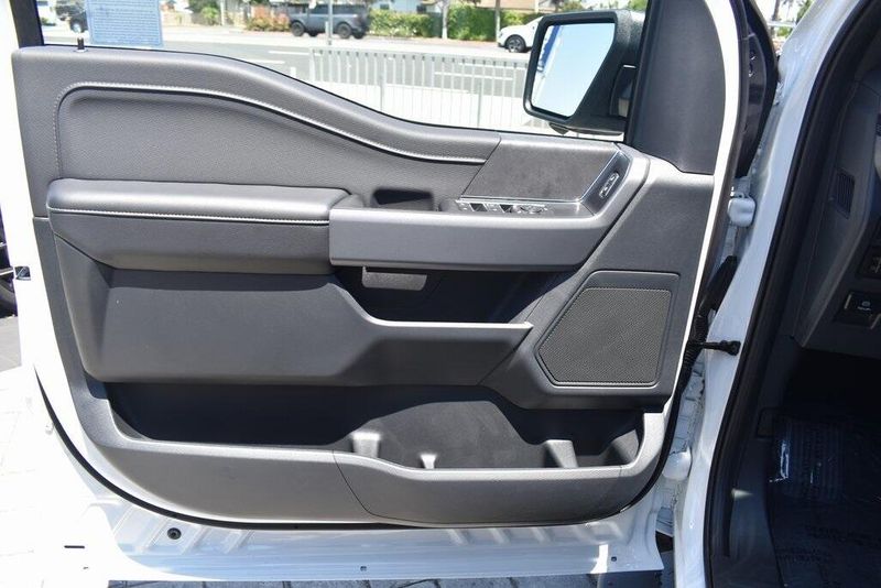 New 2025 Ford F-150 XLTImage 17