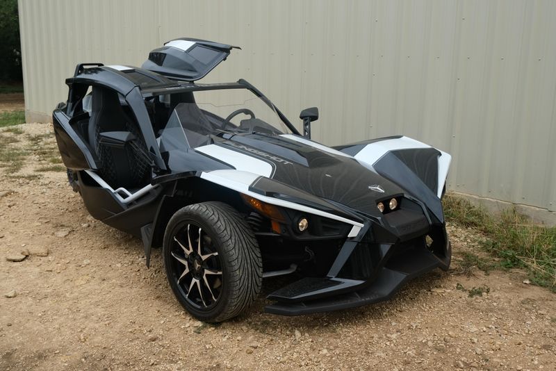 2019 POLARIS SLINGSHOT GT BLACK CRYSTAL 
