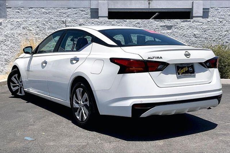 Used 2024 Nissan Altima 2.5 SImage 10