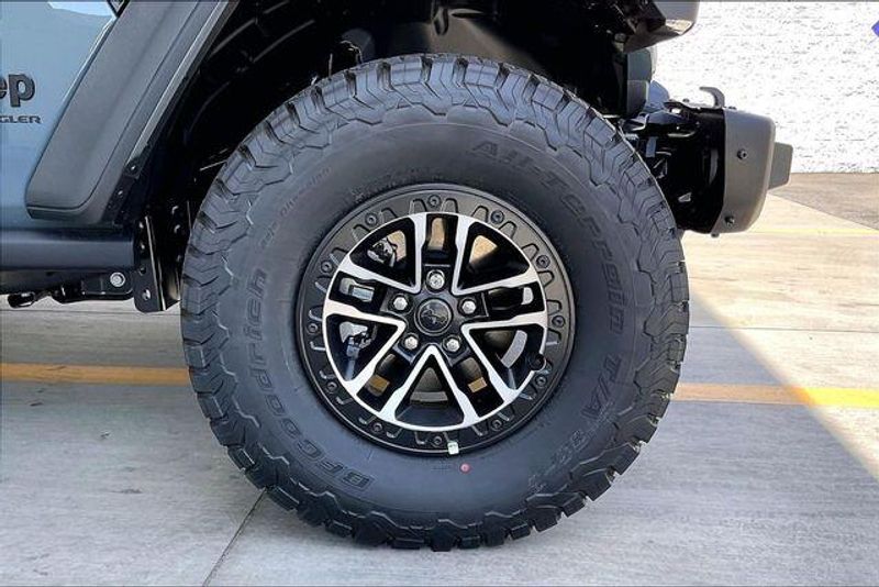 New 2026 Jeep Wrangler 4-door Moab 392Image 10