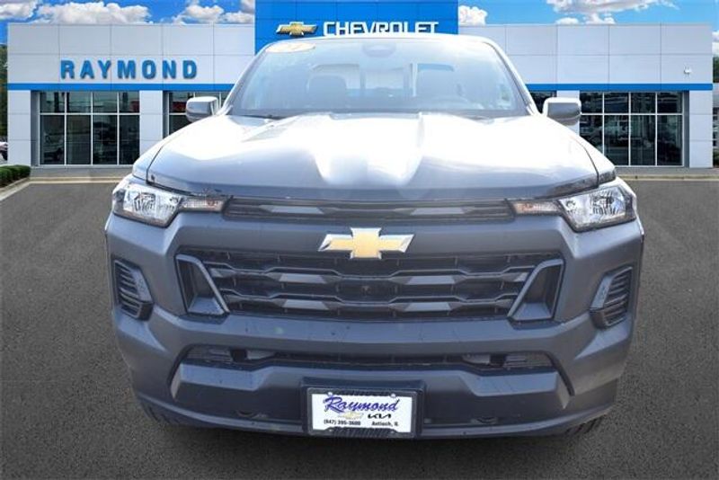 2024 Chevrolet Colorado Work TruckImage 8