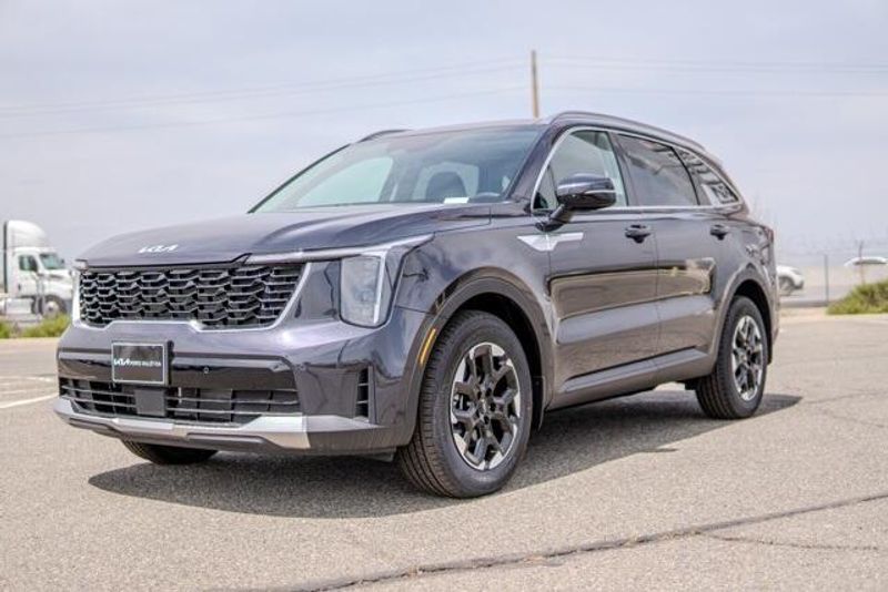 2025 Kia Sorento SImage 3